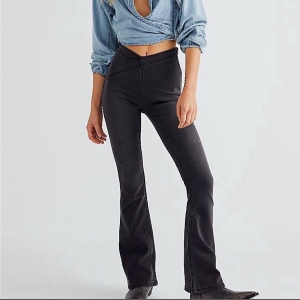 NWT Free People Juliet Flare Jeans